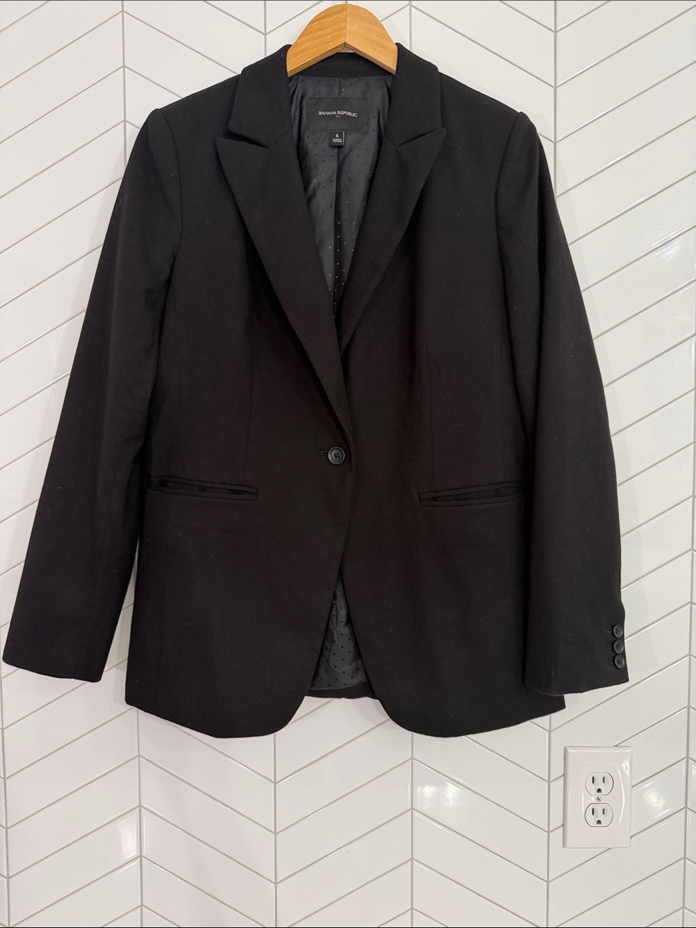 Banana Republic Black Single-Button Tailored Blazer